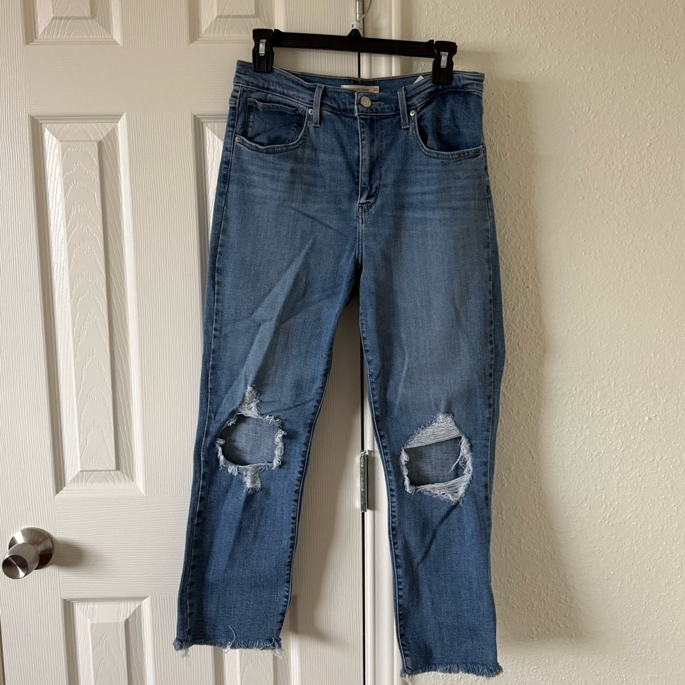 Levi 724 High Rise Straight distressed jeans